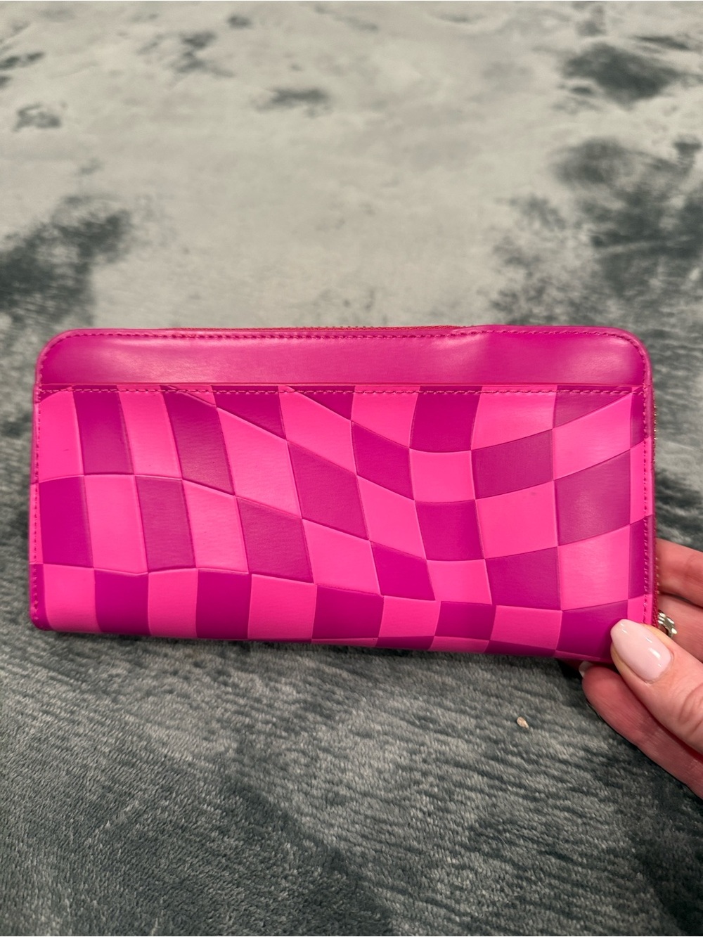 kate spade Pink Cheshire Cat Checker Zip Wallet - like new condition - Picture 3 of 5